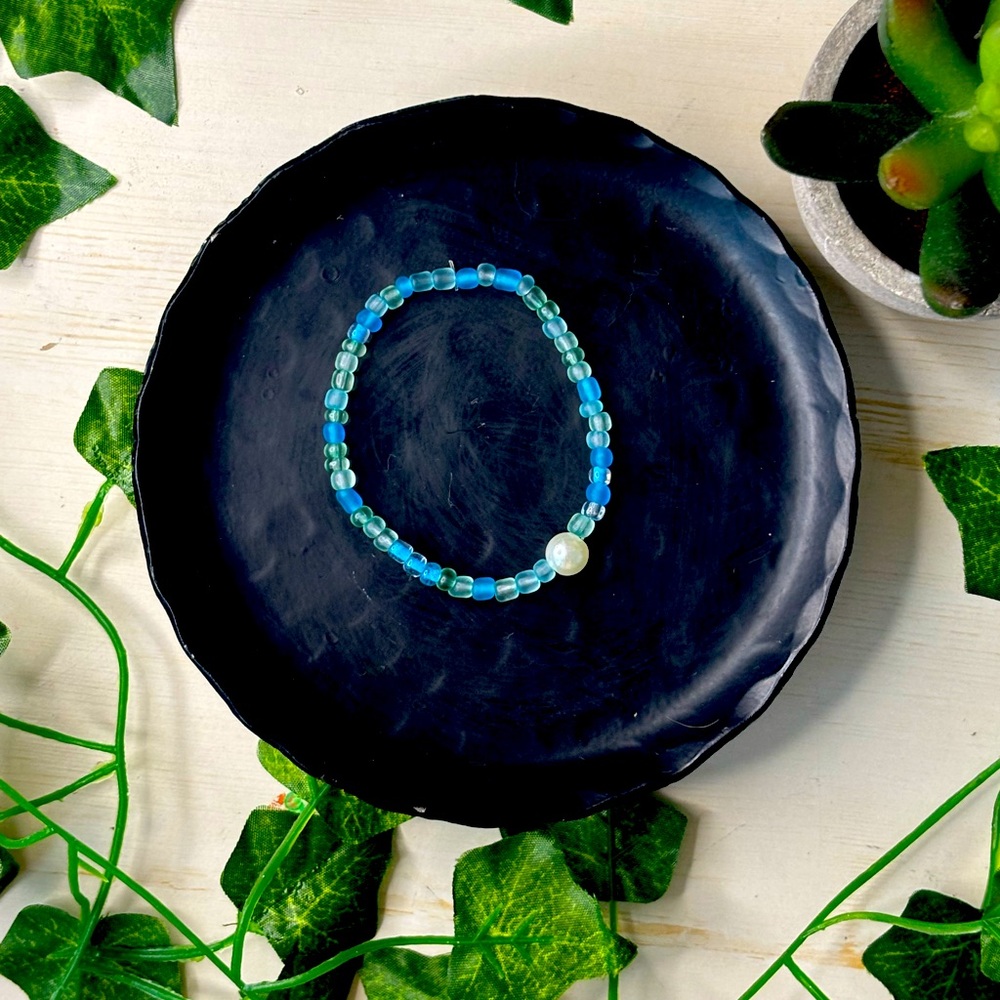 Cute sea inspired handmade bead bracelet